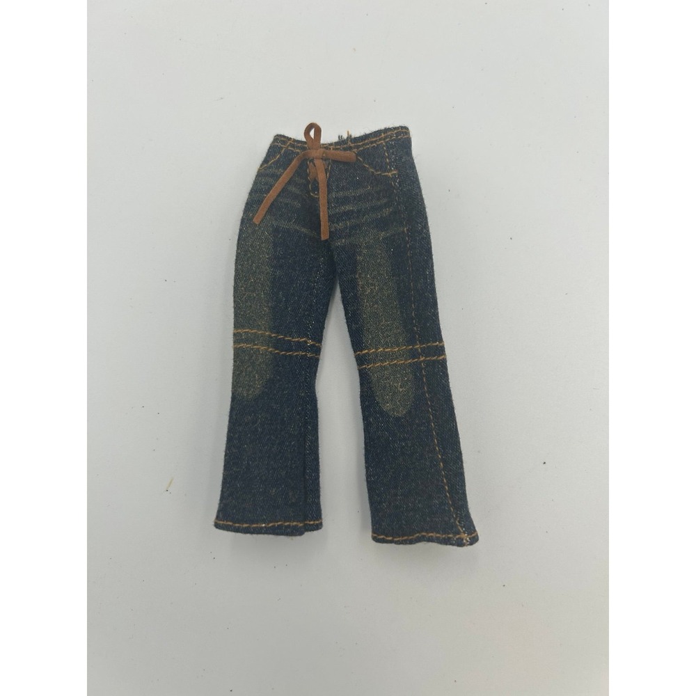 Bratz Fashion Pack Out N About denim capris/pants